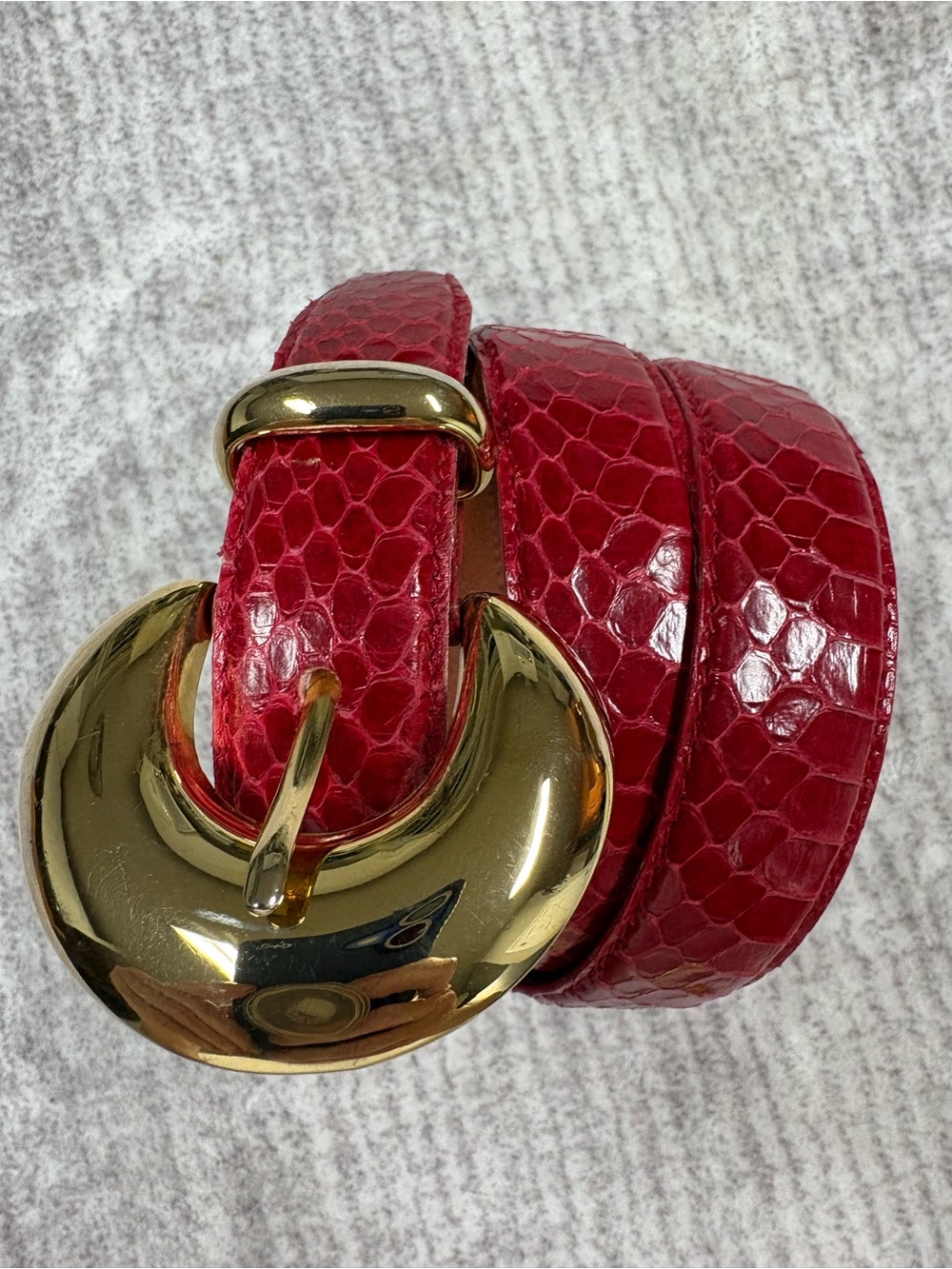 Genuine Snake Skin Belt Women’s Sz 32 Red Gold Hardware Western Sophisticated - Picture 2 of 10